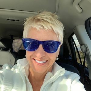 Meet your Posher, Cindy